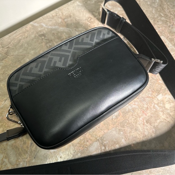 Fendi Logo camera case bag Zucca coated canvas Medium - Picture 4 of 10